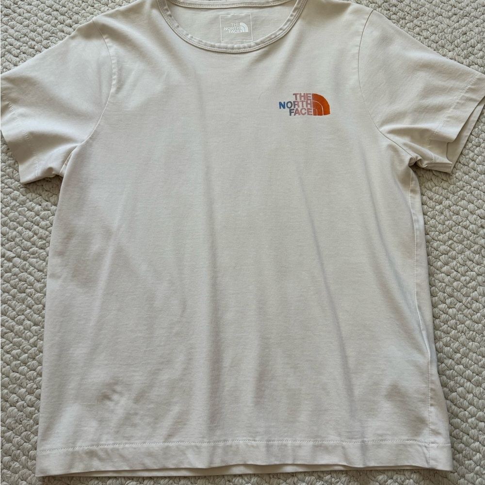 Women’s North Face T-Shirt/Size L